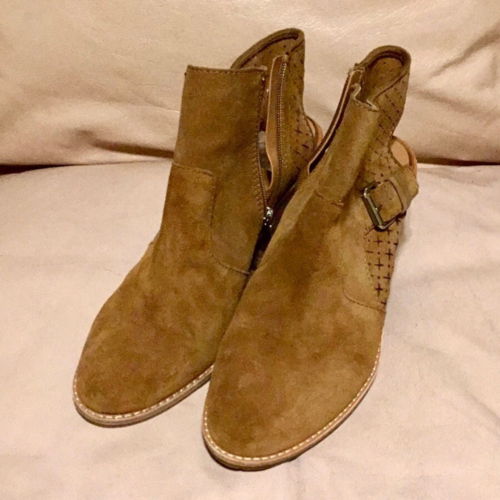 Dolce Vita tan suede booties with cutouts